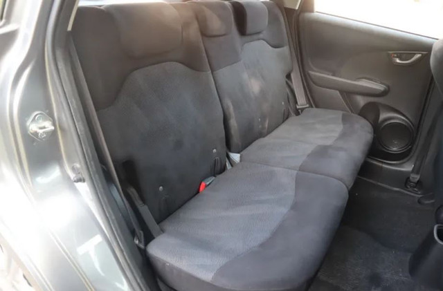 2009 Honda Fit Sport Hatchback 1 Owner in Cars & Trucks in City of Toronto - Image 3