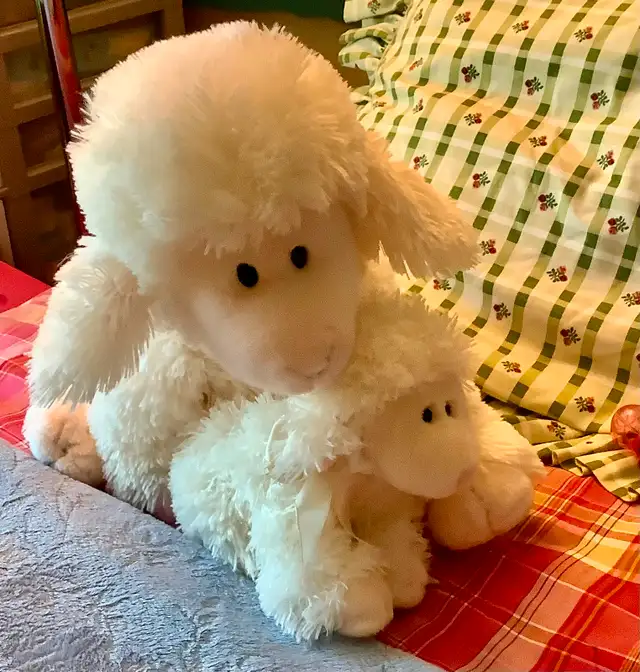Mama Sheep Plush and Her Baby Emotional Report 20$63005667819267121