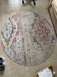 Circular carpet