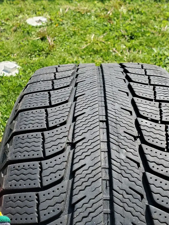 17 Inch steel rims with Winter Tires x4 in Tires & Rims in City of Toronto - Image 3