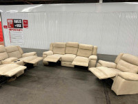 3 piece sectional sofa set - $650 I can deliver 
