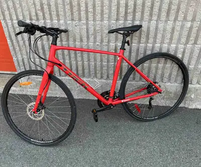 Vélo TREK à vendre , View more