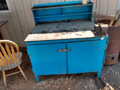 welding or garage bench, all metal rubber mat on top, vise, View more
