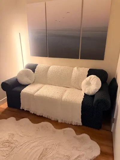 Genuine La-Z-Boy sleeper sofa, pristine condition, brand-new mem, View more