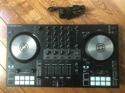 Kontrol S3 - Native Instruments, View more