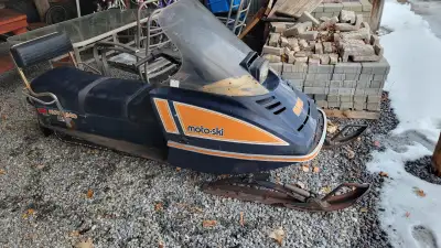 1976 Nuvik Motoski Not currently running (not seized)... has spark but not sure whats wrong Ran up u...
