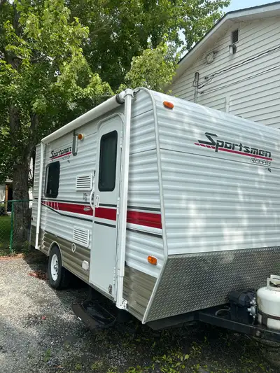 Small toy hauler camper. Great condition. 902 209 three six four zero