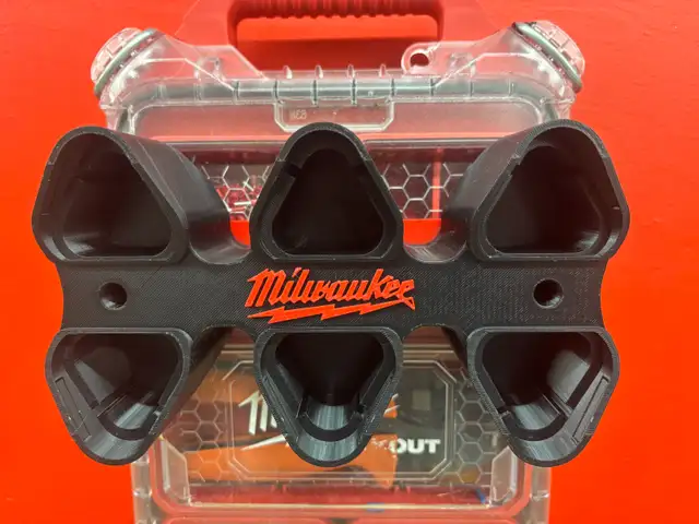 Milwaukee M12 Battery Wall Mount 4/6 Batteries Optional Packout in Power Tools in Markham / York Region - Image 8