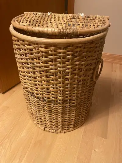 Small Wicker Hamper 20 H x 11 D x 15 W good condition , View more
