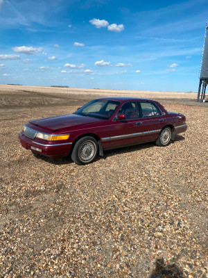 1992 Ford Grand Marquis