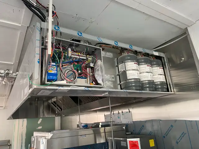 Electrician63005664852097121