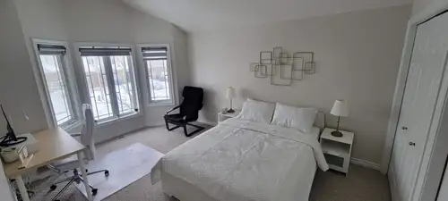 A spacious furnished master bedroom with private ensuite bathroom is available in a clean and quiet...