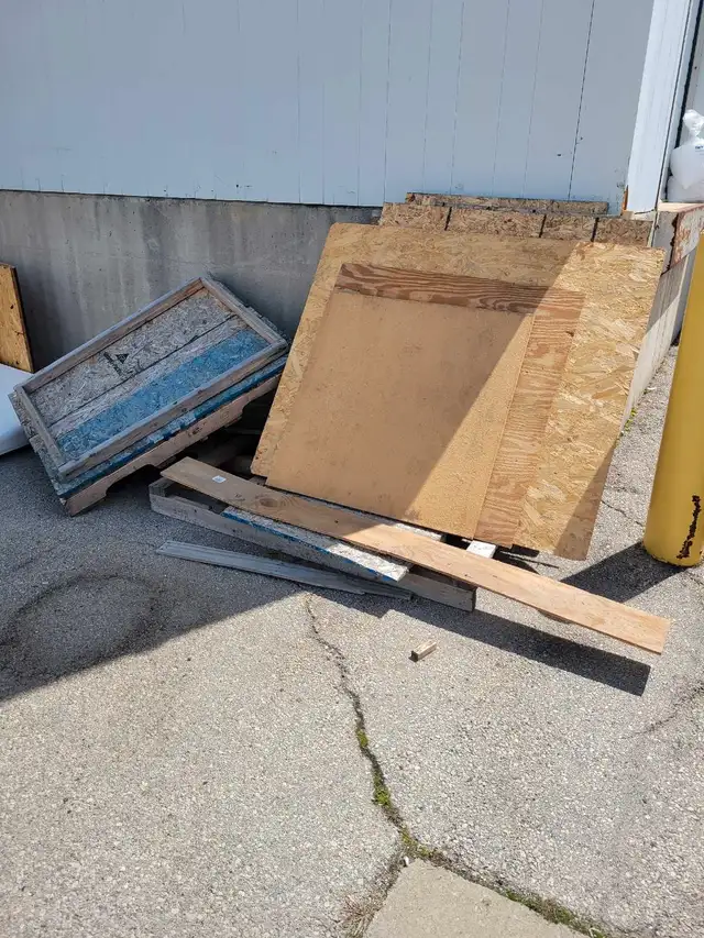 Junk Removal 62864742428035125