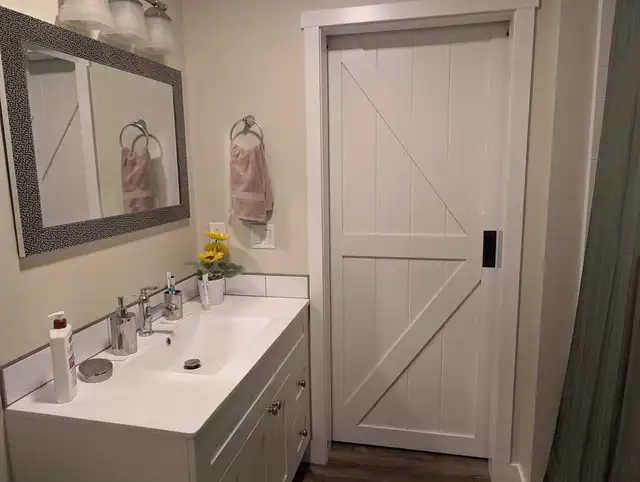 Top Floor of House for Rent - 1 Bedroom in Long Term Rentals in Cranbrook - Image 11