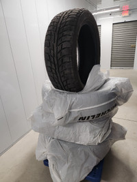 Set of 4 winter tires for Hyundai Palisade. 245/50 R20 Goodrich