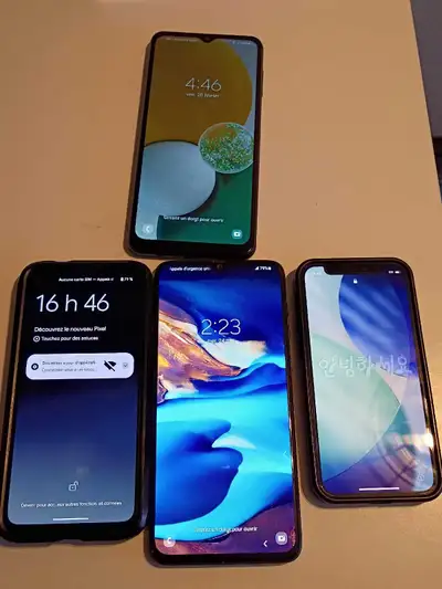 téléphones Samsung et iPhone , View more