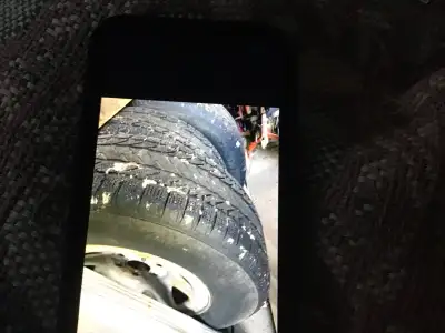 4 gmc snow tires,good for one more year ,good on rims 6,139, will fit Chevy and gmc trucks 265-70-17...