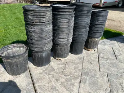 Plastic Plant Pots 100's Available!, View more