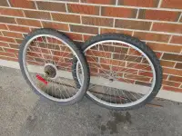 26" bicycle wheel set