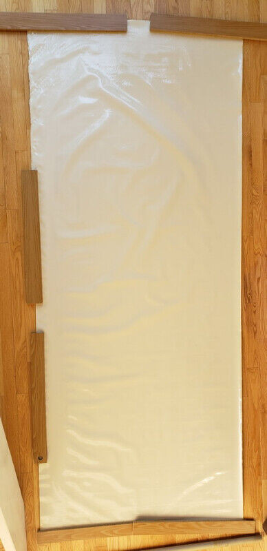 New shiny ivory vinyl 10.6 feet x 4.5 feet for wall coverings in Floors & Walls in City of Toronto - Image 2