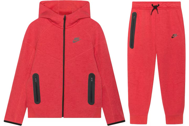 Nike Sportswear Tech Fleece in Men's in St. Catharines