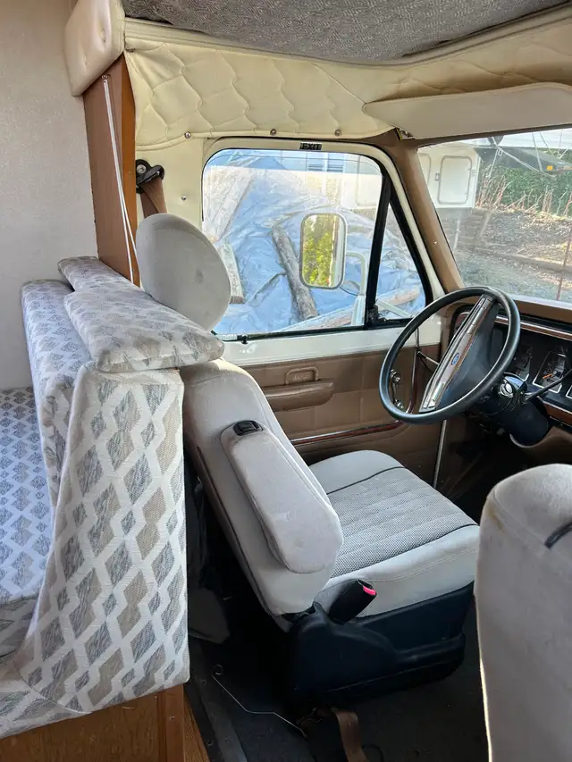Motorhome in RVs & Motorhomes in Nanaimo - Image 4