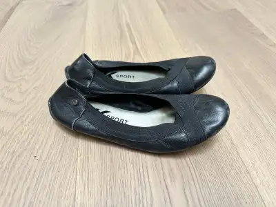 Women’s Anne Klein Black Sport shoes size 6, View more