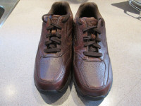 New Leather Shoes, Men's size 7EE