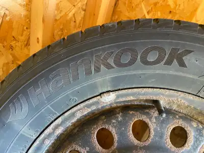 I’m selling Hankook winter tires “Pike RSV” size 225/65R17.Tires and rims are in good condition. Ask...
