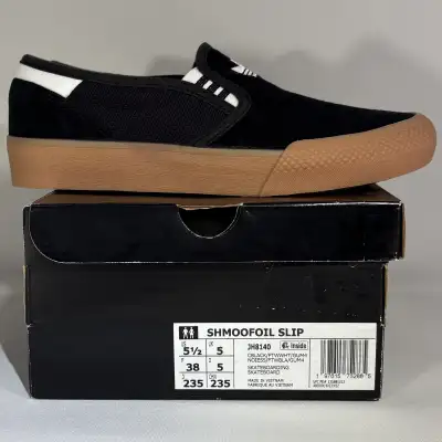 [BRAND NEW] ADIDAS SHMOOFOIL BLACK SUEDE WHITE GUM SLIP-ON SHOES, View more