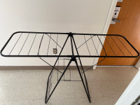 Clothes drying rack