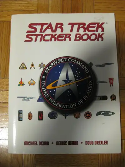 Star Trek Misc Lot - Stickers, Comic, books YES, IT IS AVAILALBE pickup near Kipling and Eglington $...