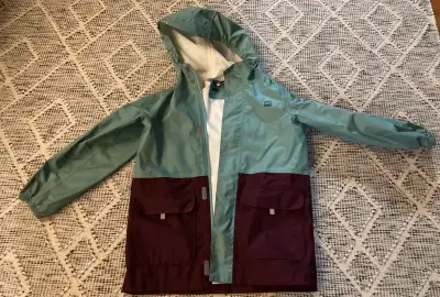 MEC sz 6 kids Aquanator rain jacket, View more