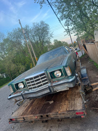 Looking for scrap cars and trucks 100-400 top dollar paid 
