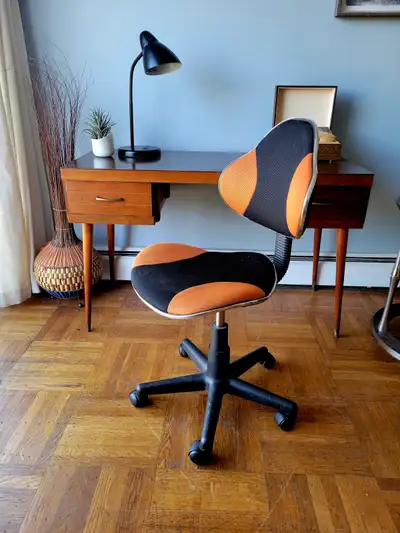 Hight Adjustable Rolling Task Chair, View more