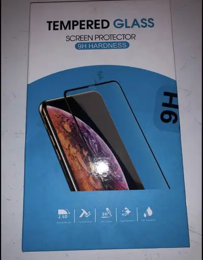 Tempered glass screen protector/protecteur d’écran Samsung galaxy A21 Brand new Neuf Includes two of...