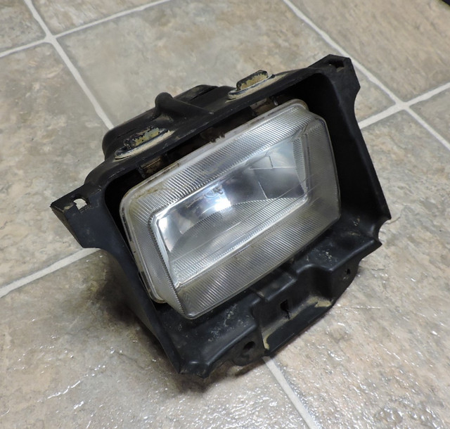 ATV Honda 350TRX 2001-03 Headlight & Cover Assembly in ATV Parts, Trailers & Accessories in St. Catharines