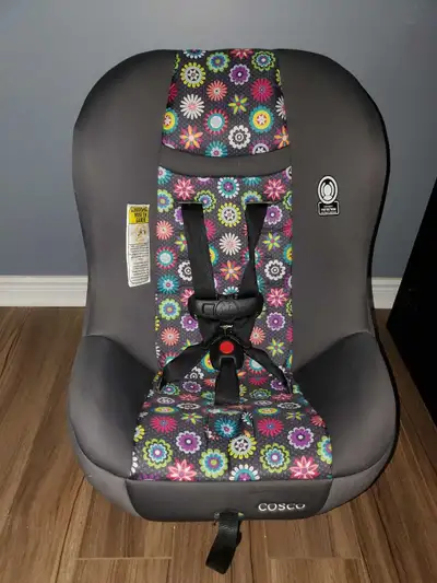 Cosco car seat for sale in good condition $30, View more