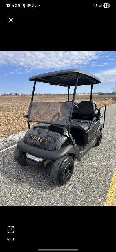 Club Car 2010 48 volts Batteries 2022 inspectés et vérifiés Pare brise neuf Siege avant neuf Siege a...