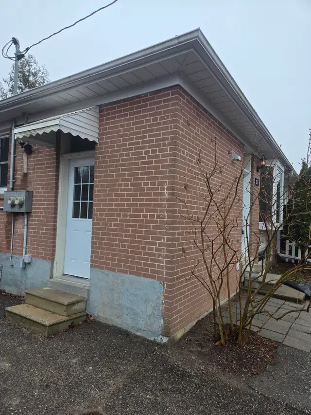Legal Basement Apartment 2 bedroom in Whitby in Long Term Rentals in Oshawa / Durham Region - Image 3