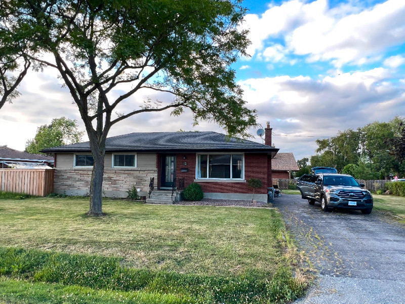 2+2 BEDROOMS WITH TWO FULL BATHROOMS House for rent in Grimsby Long