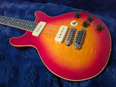 1980 Gibson La Tosca flame top vintage, P90, touche en ébène, View more