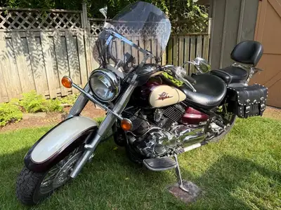- Very good condition, runs great! Prefect for touring and 2 up riding. Ready to ride! - Low mileage...