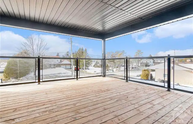 3 Bedroom / One Bathroom in Long Term Rentals in Ottawa - Image 7