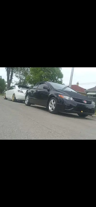 2006 Honda civic ex coupe great car nice and reliable fresh mb safety would be a great reliable car...