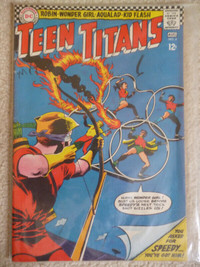 Teen Titans DC Comics lot x 10 1966-1972 Robin Speedy WonderGirl