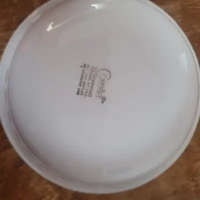 Corelle by CORNING USA ALL SMOKE FREE HOUSE NO CHIPS OR CRACKES ^6 BIG PLATES 7 SMALLER PLATES 4 PIE...
