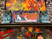 Pinball Topper Elvira