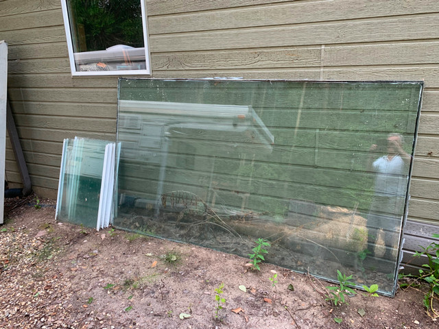 Free Windows for a greenhouse in Other in Edmonton