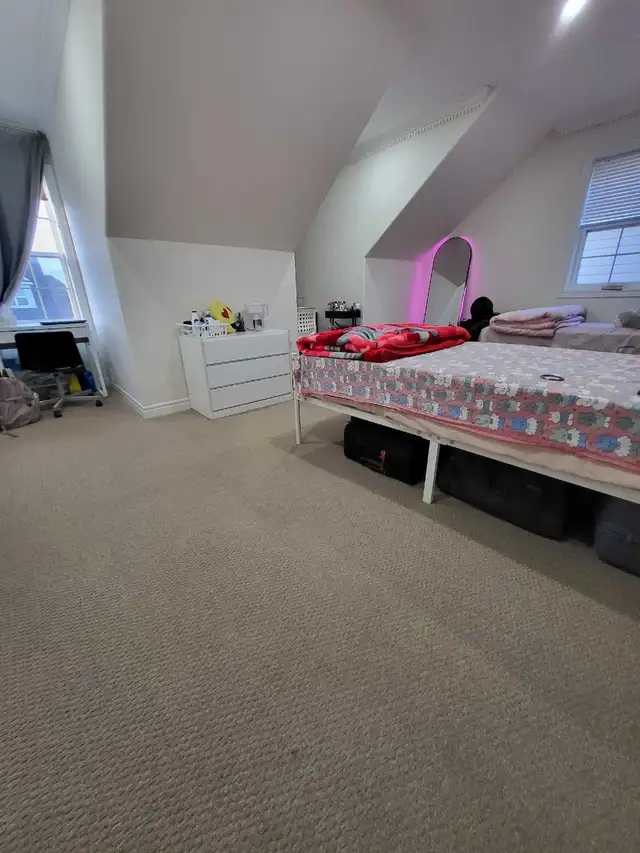 Upper level Shared Room for females in Peterborough in Room Rentals & Roommates in Peterborough - Image 3